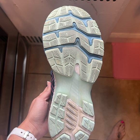 SOLD OUT ONLINE ASICS Kayano 27 womens running sneakers - Picture 8 of 9